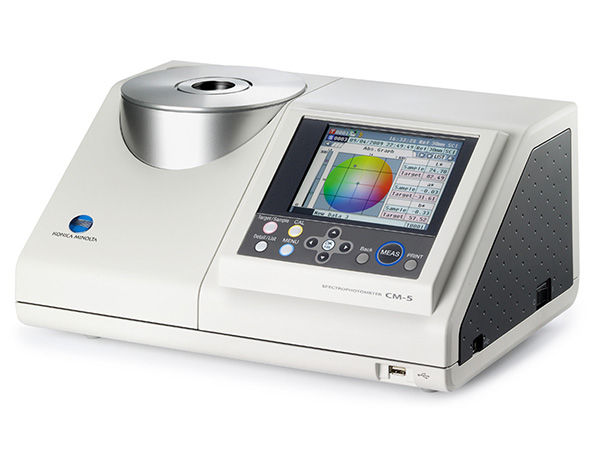 CM-5 SPECTROPHOTOMETER CM-5 SPECTROPHOTOMETER